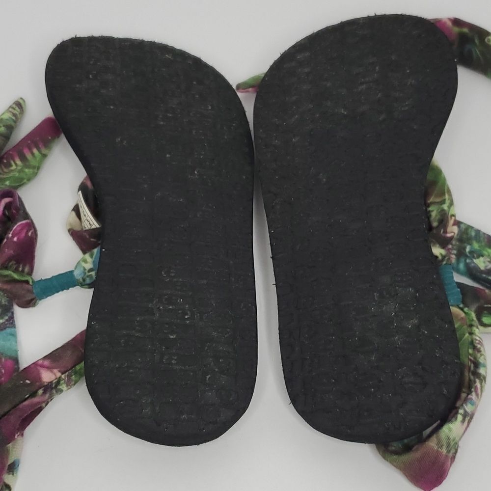 Sanuk yoga mat sandals - Picture 7 of 8